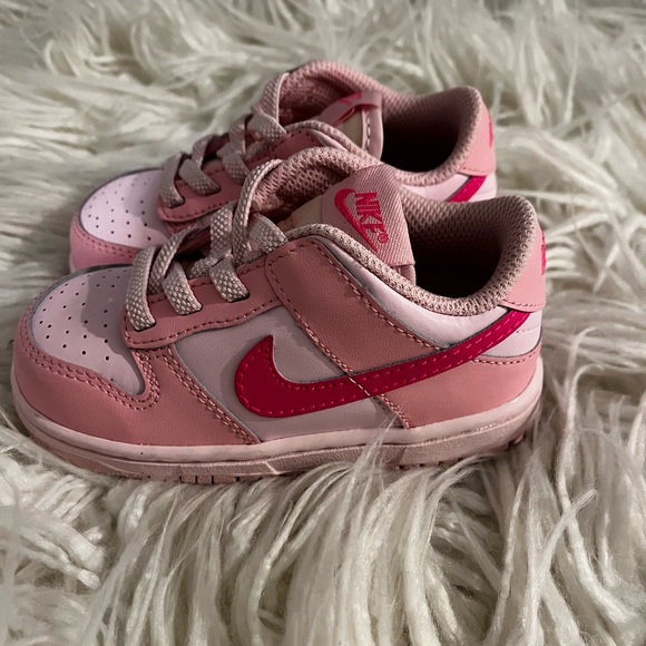 Toddler Nike Sneakers - Picture 1 of 5